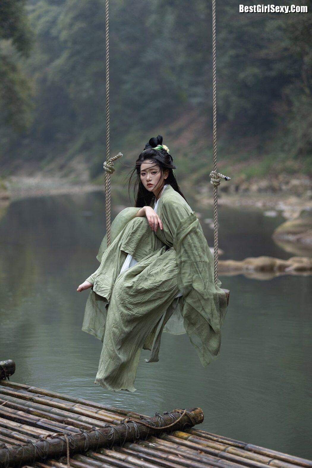 YiTuYu艺图语 Vol.3957 Lin Aki Nai