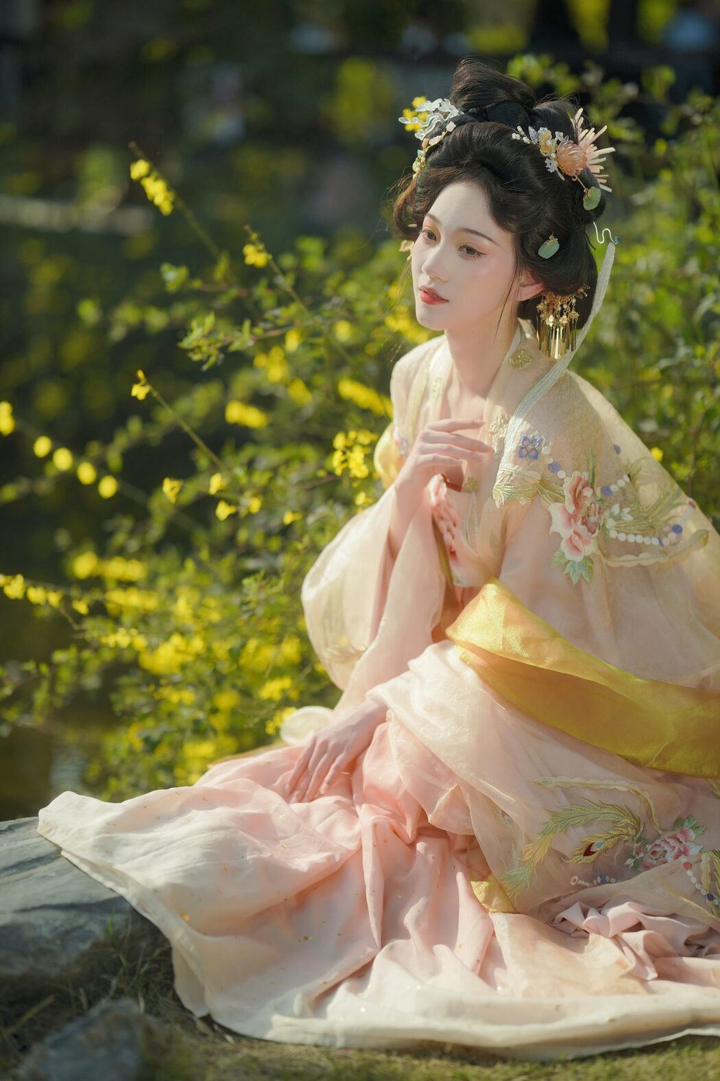 YiTuYu艺图语 Vol.3881 Qin Qin