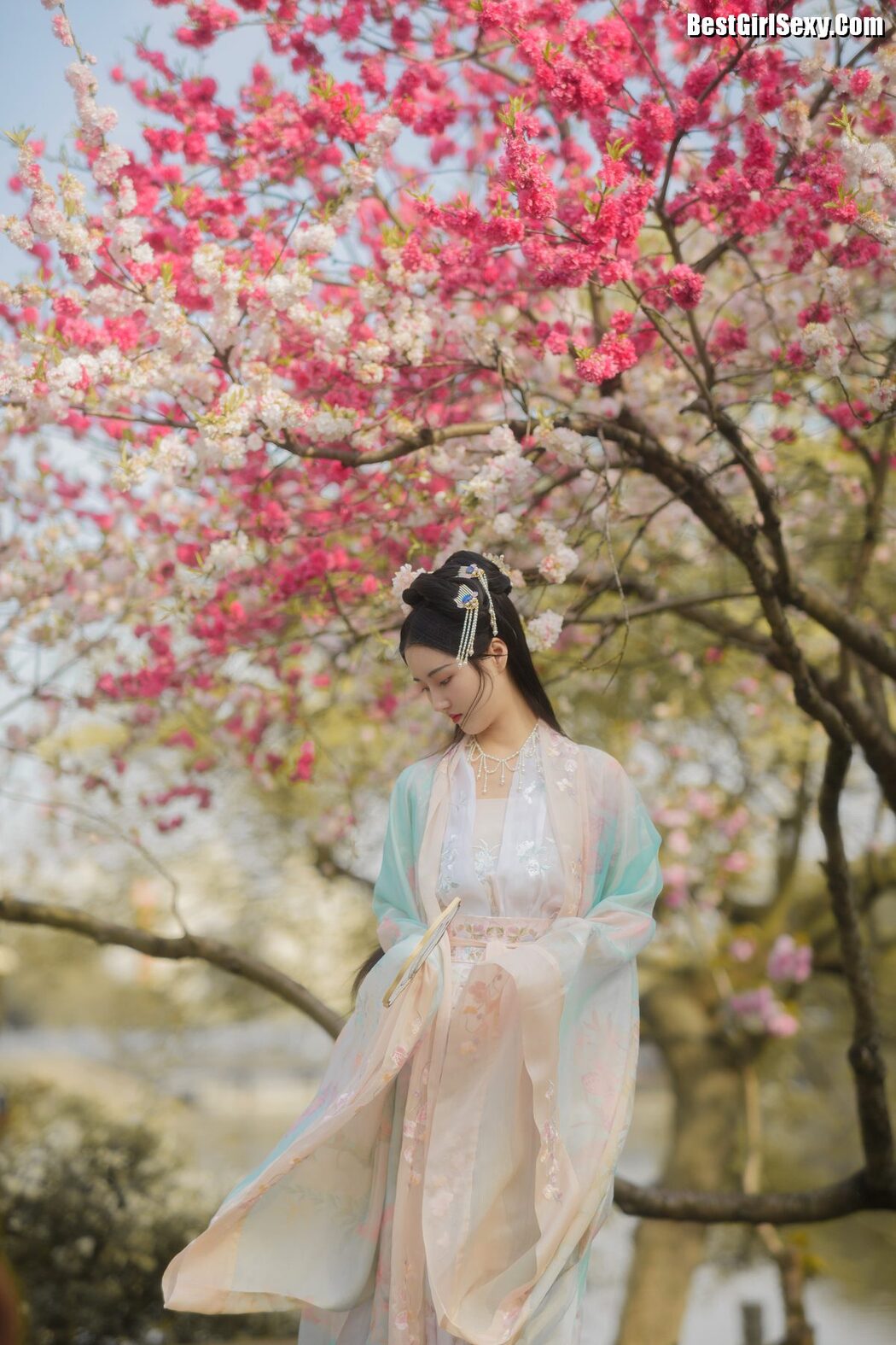 YiTuYu艺图语 Vol.3989 Qi Qi