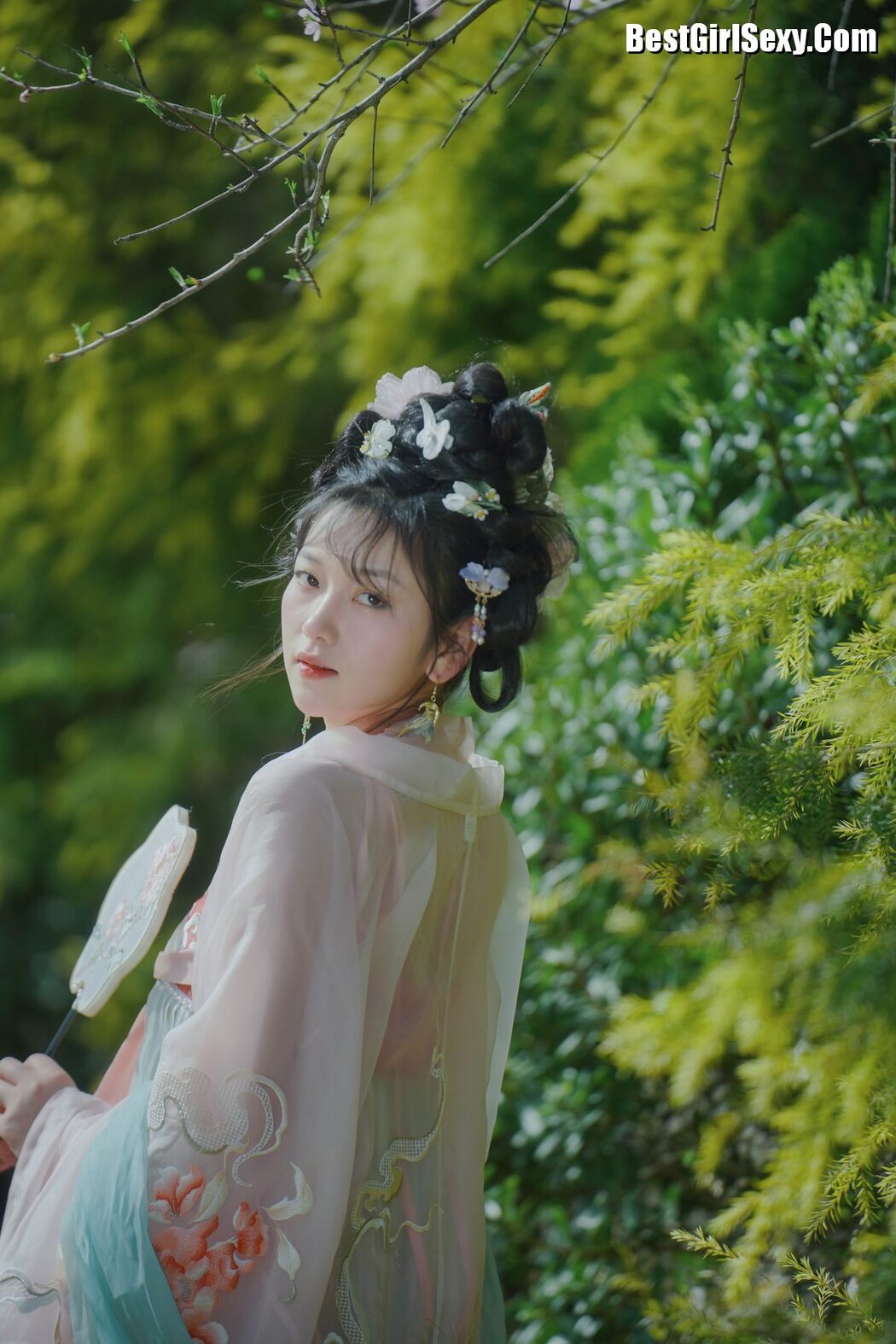 YiTuYu艺图语 Vol.3919 Jing Jing