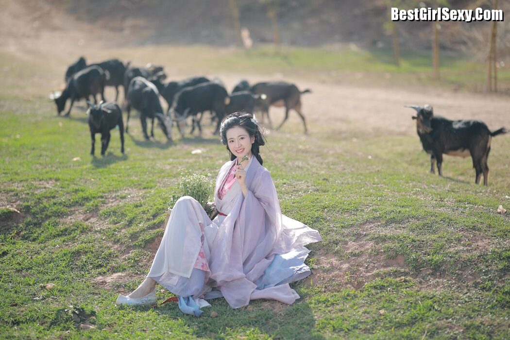 YiTuYu艺图语 Vol.3987 Yu Jin