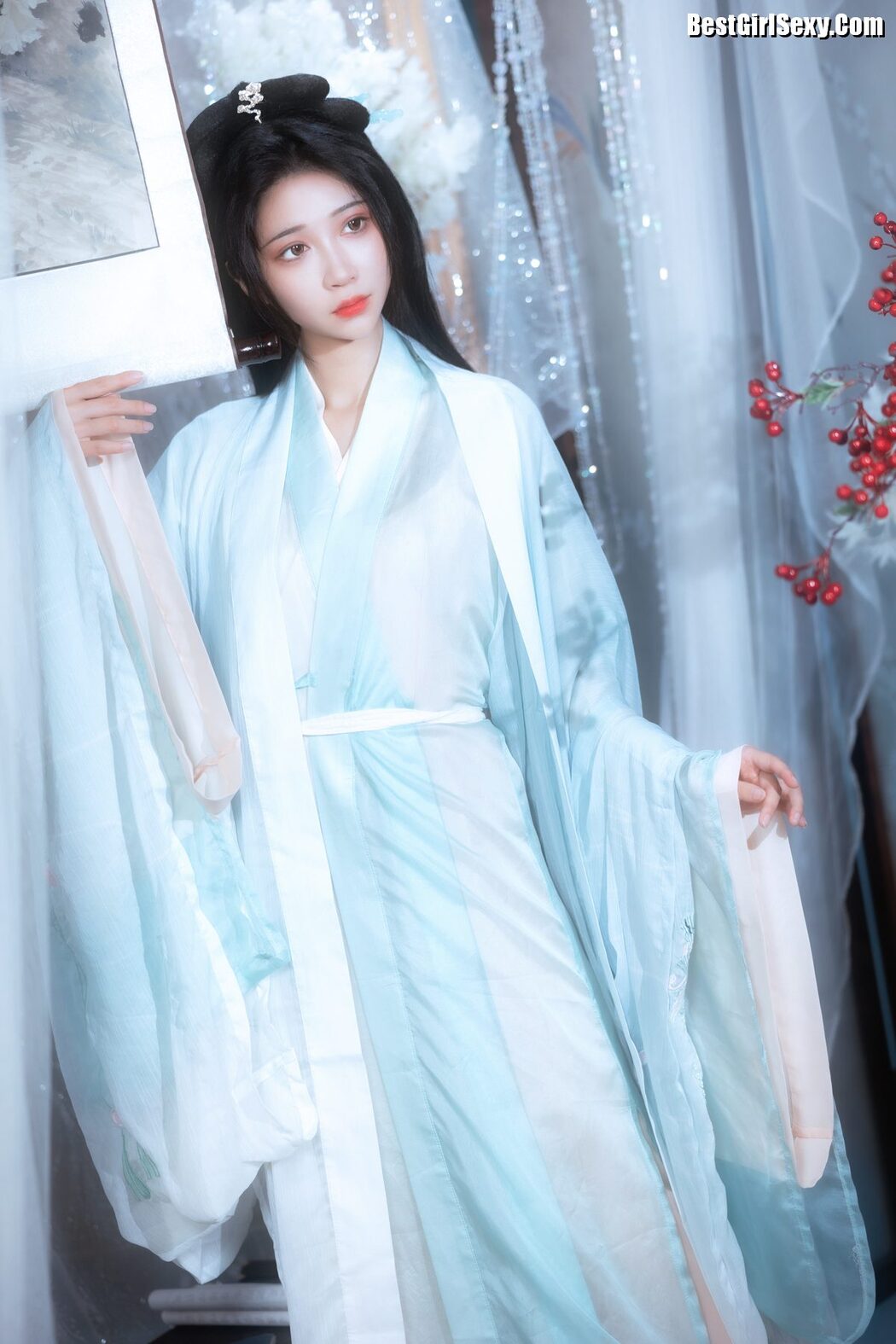 YiTuYu艺图语 Vol.3967 Qi Luo Sheng De Xiao Su Su