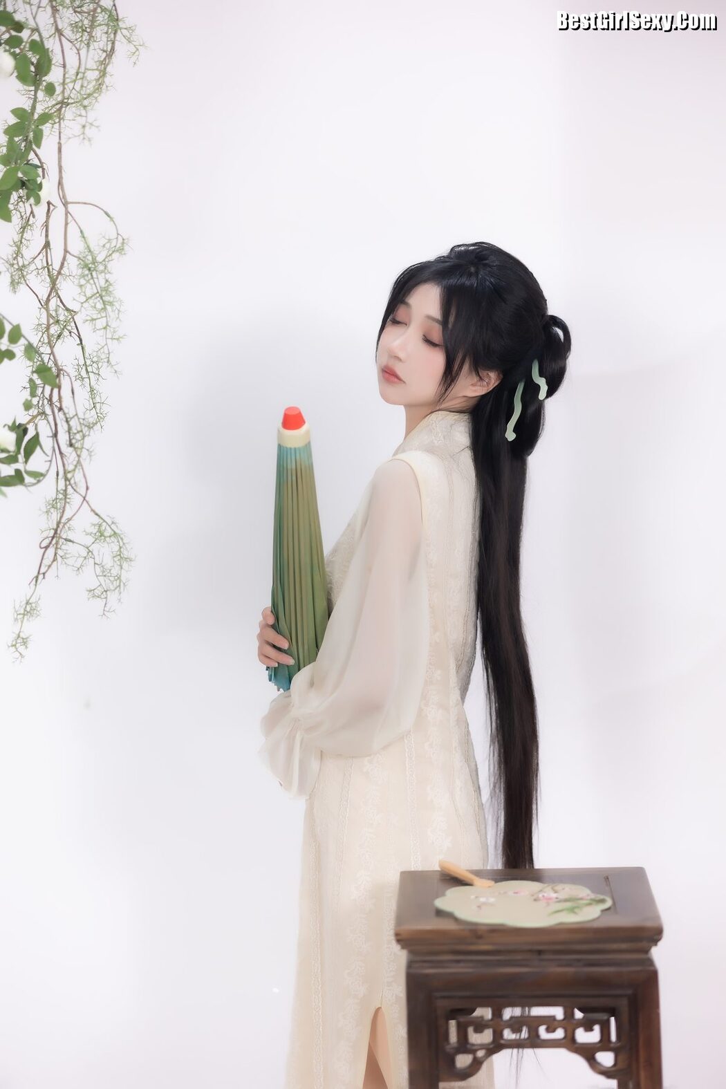 YiTuYu艺图语 Vol.3929 Qi Luo Sheng De Xiao Su Su
