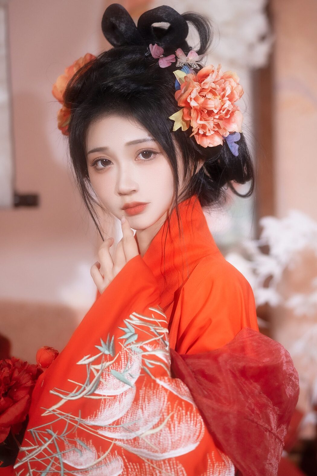 YiTuYu艺图语 Vol.3945 Qi Luo Sheng De Xiao Su Su Cover Photo