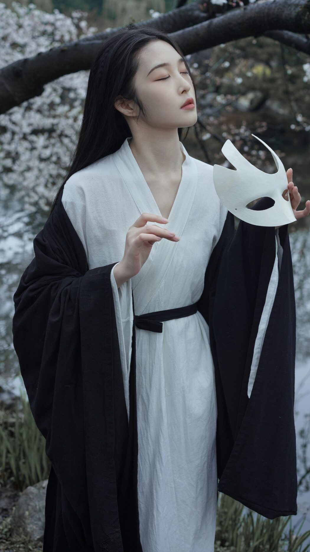 YiTuYu艺图语 Vol.3894 Ai Tan Xian De Xia Shang Zhou