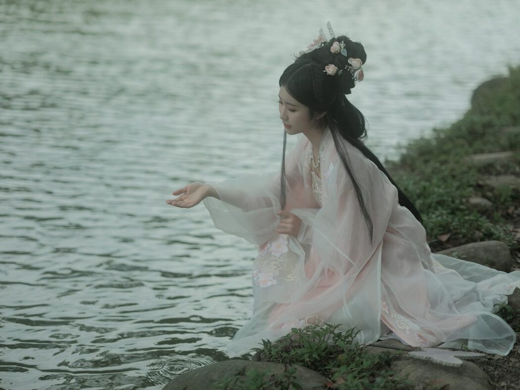 YiTuYu艺图语 Vol.3922 Tao Fei Zi