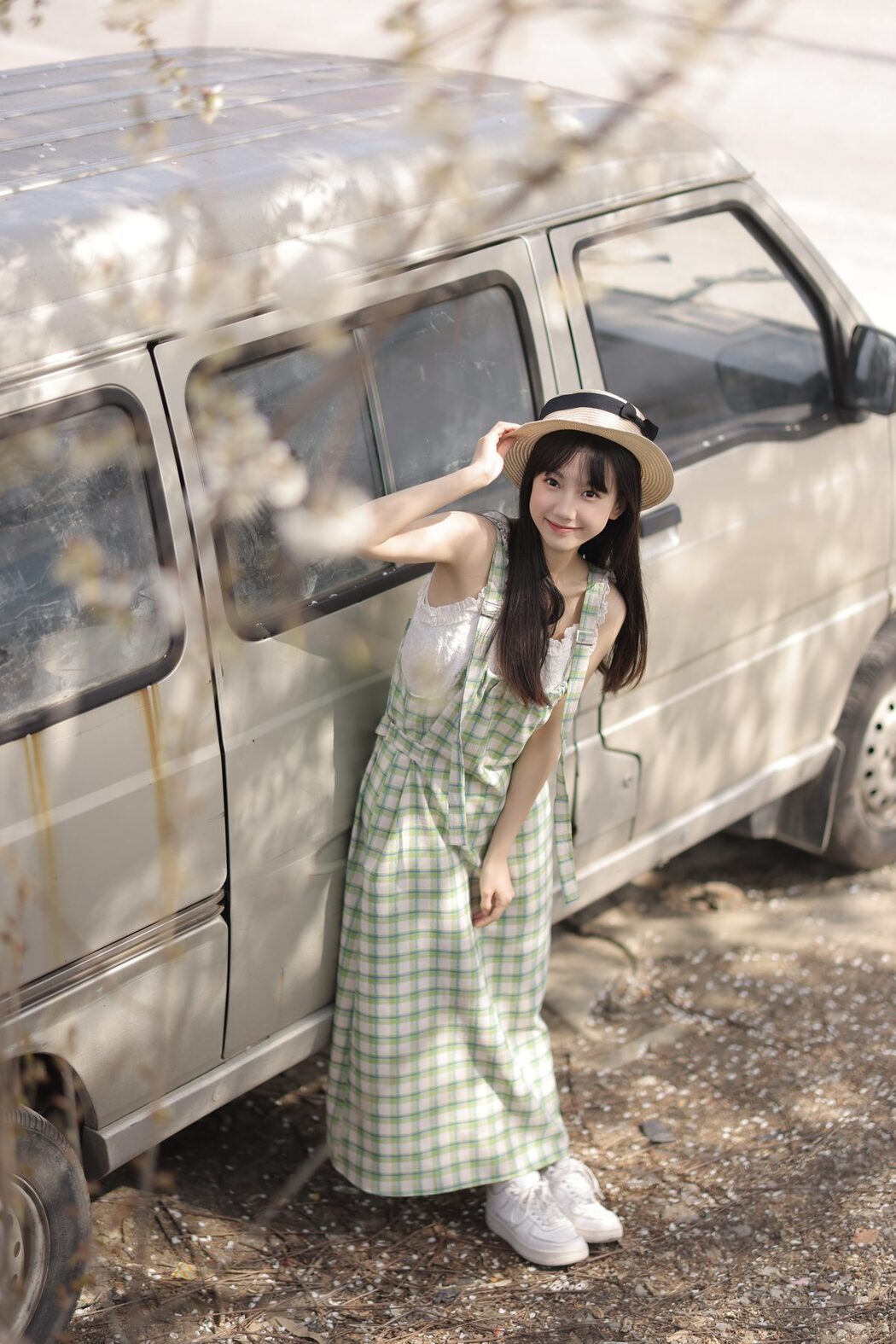 YiTuYu艺图语 Vol.3924 Yi Ke Hao Kun De Ya