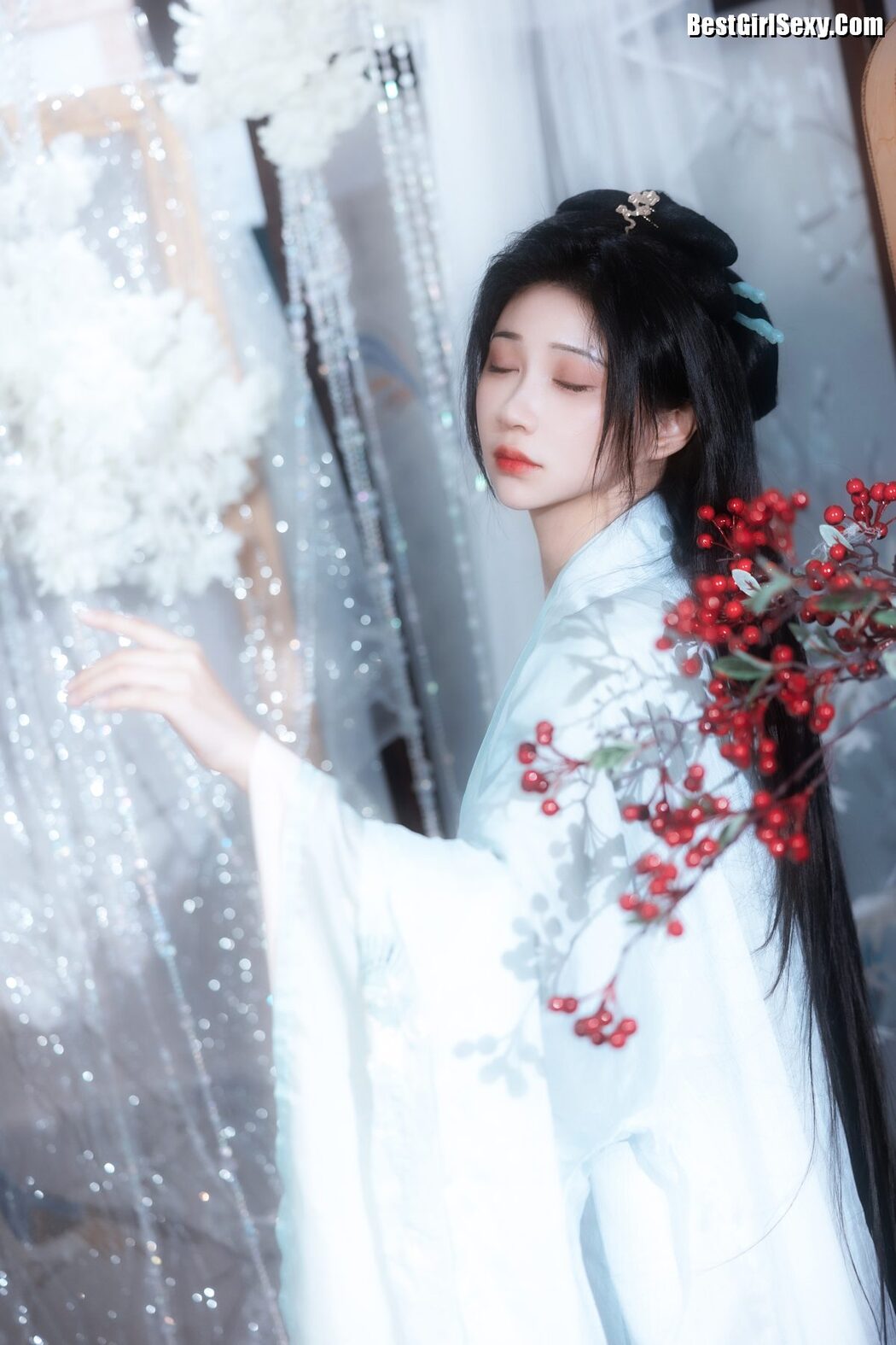 YiTuYu艺图语 Vol.3967 Qi Luo Sheng De Xiao Su Su
