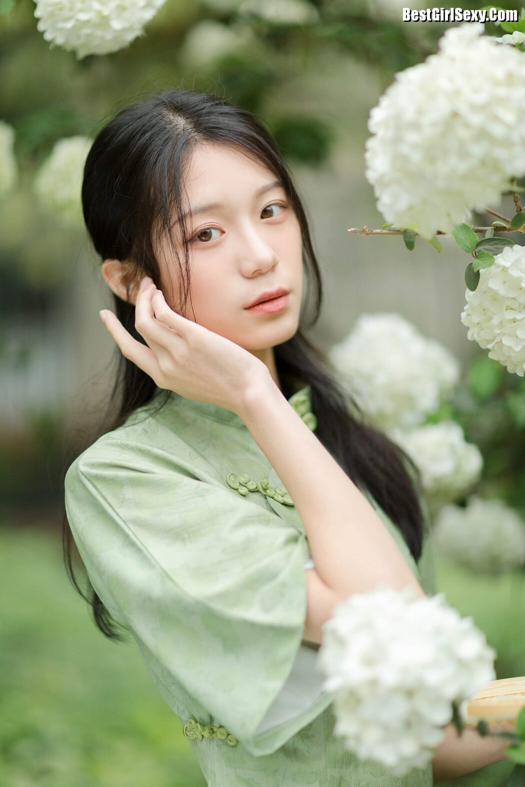 YiTuYu艺图语 Vol.3971 Yu Jie