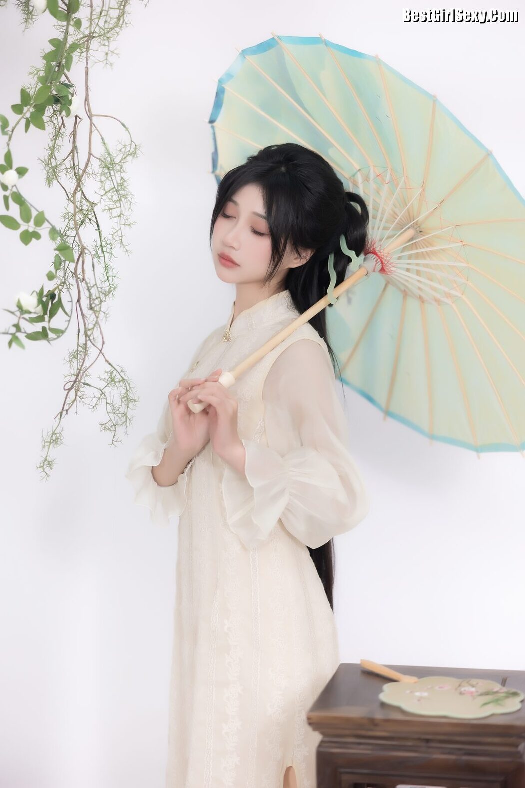 YiTuYu艺图语 Vol.3929 Qi Luo Sheng De Xiao Su Su