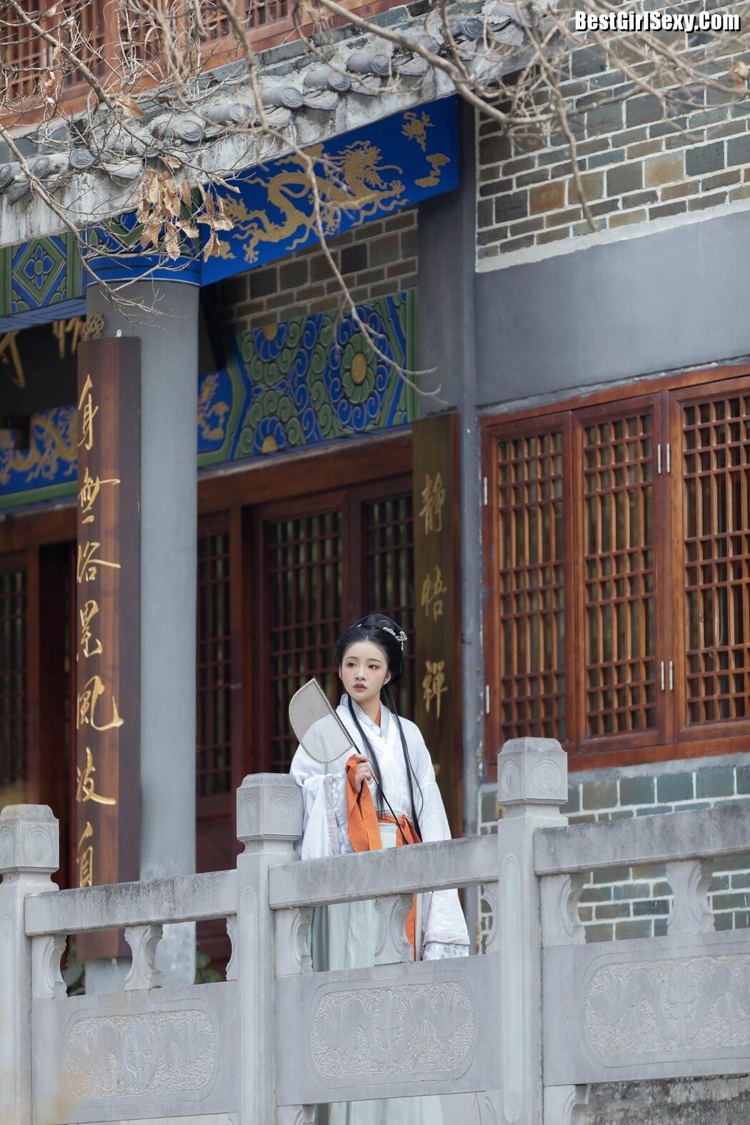 YiTuYu艺图语 Vol.3963 Zi Zi