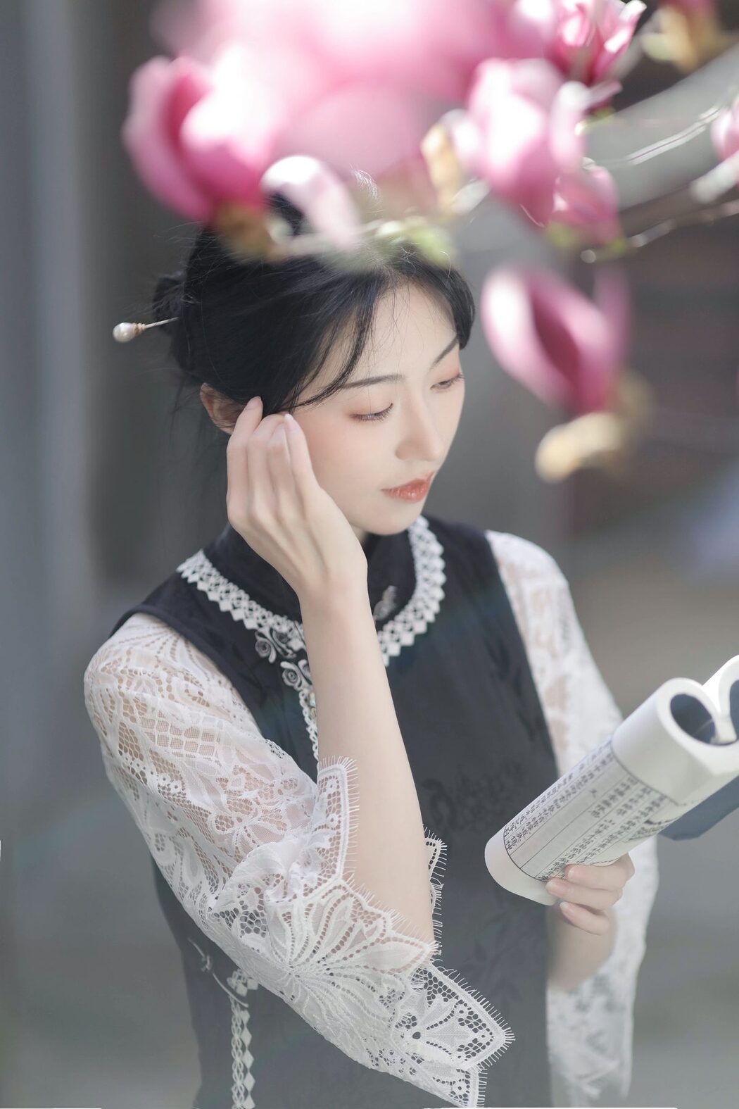 YiTuYu艺图语 Vol.3879 Fen Mian Gu Niang