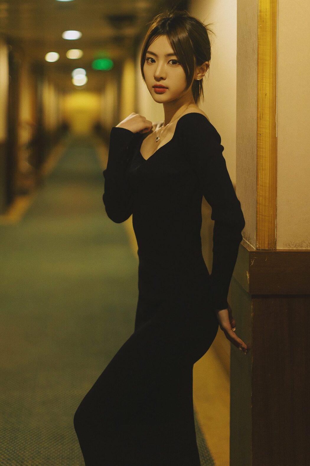 YiTuYu艺图语 Vol.3992 Ci Ci Cover Photo