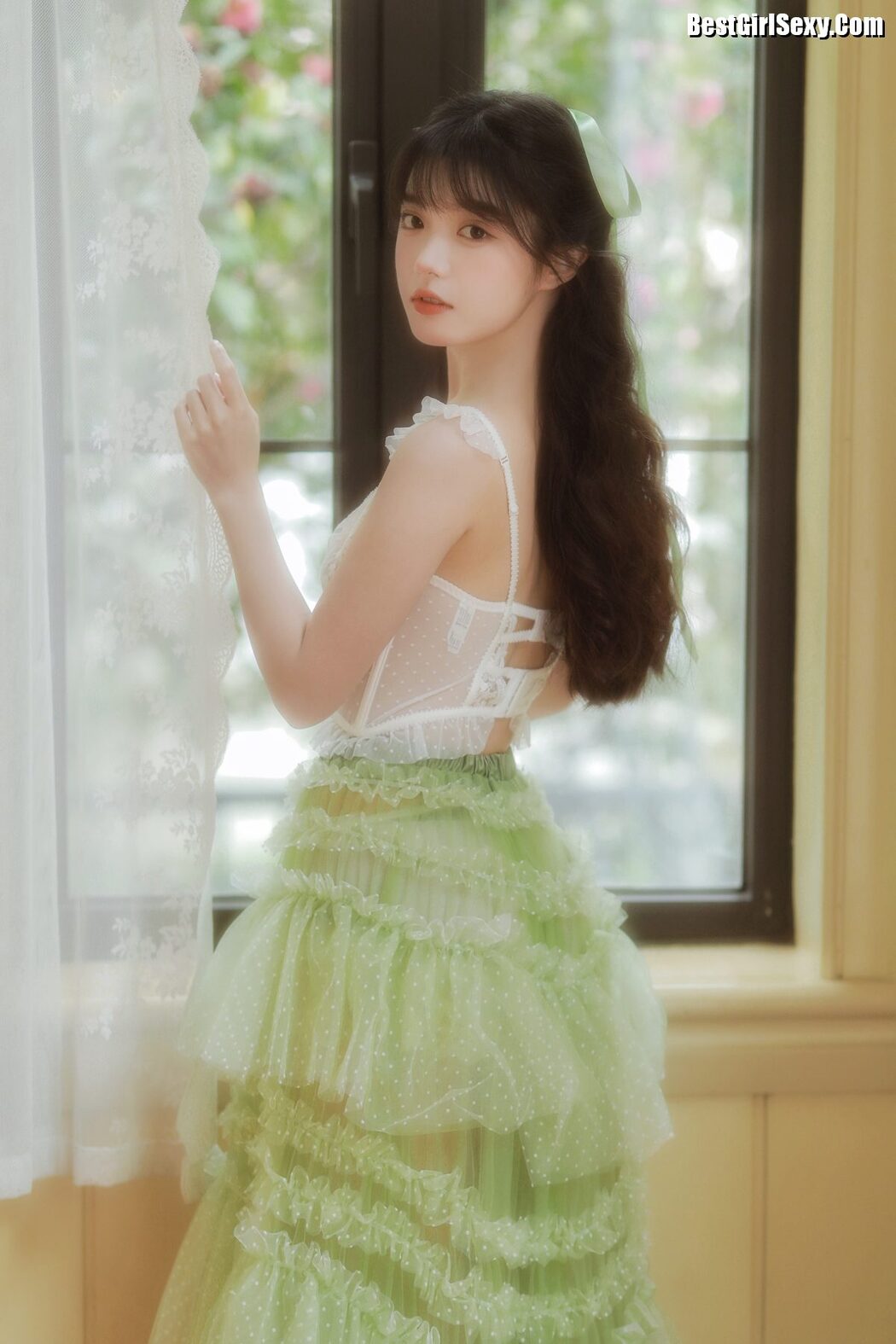 YiTuYu艺图语 Vol.3975 Ling Xiao Qi