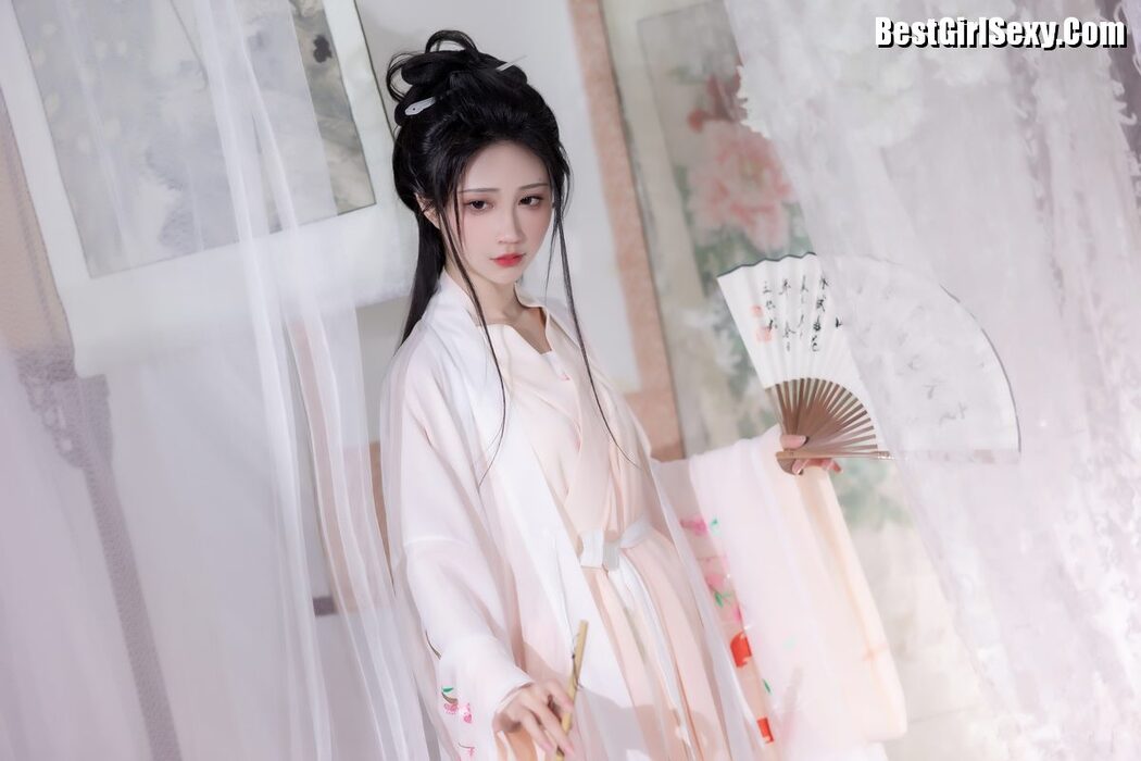 YiTuYu艺图语 Vol.3965 Qi Luo Sheng De Xiao Su Su