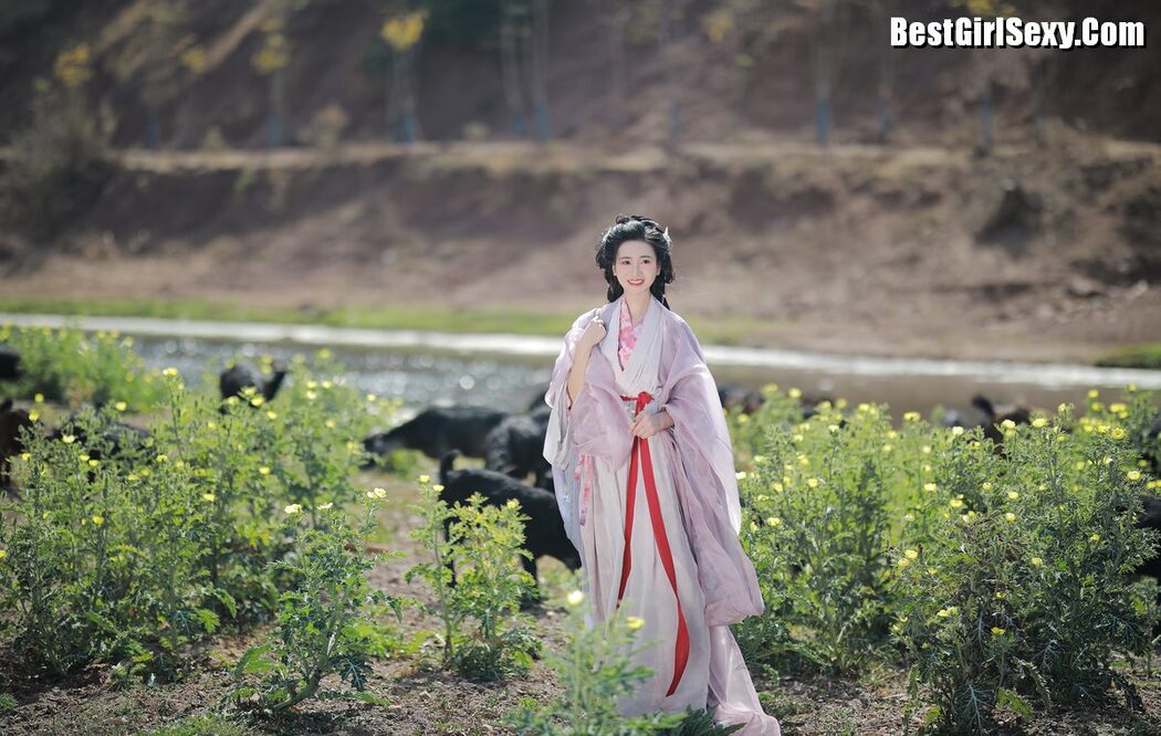 YiTuYu艺图语 Vol.3987 Yu Jin