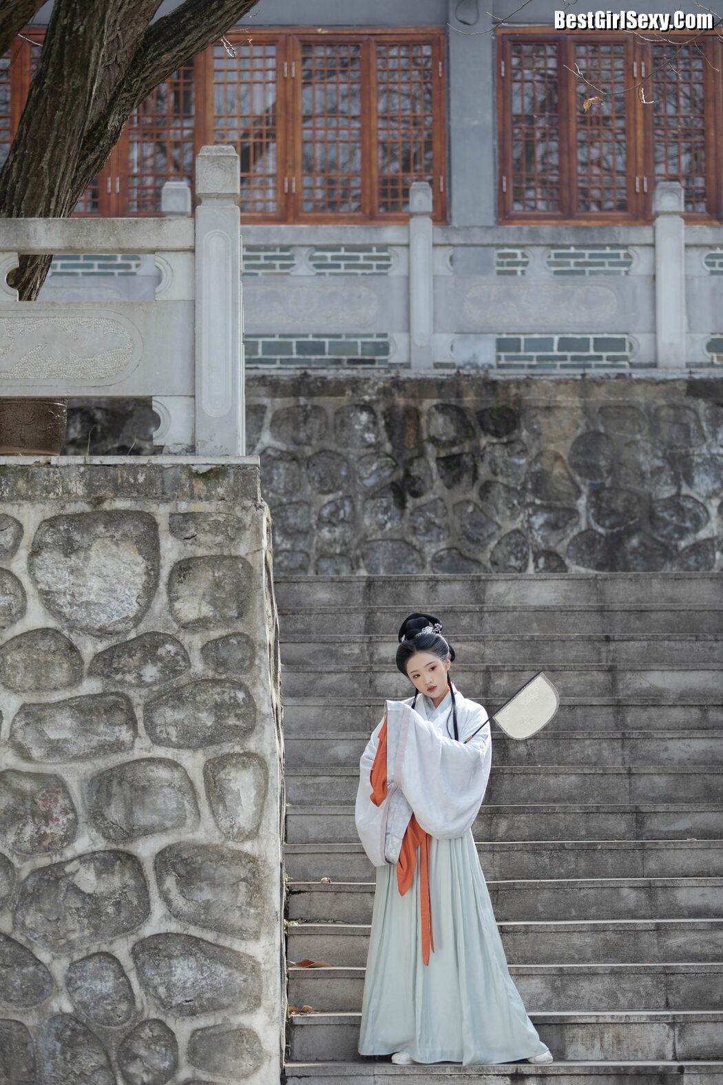 YiTuYu艺图语 Vol.3963 Zi Zi