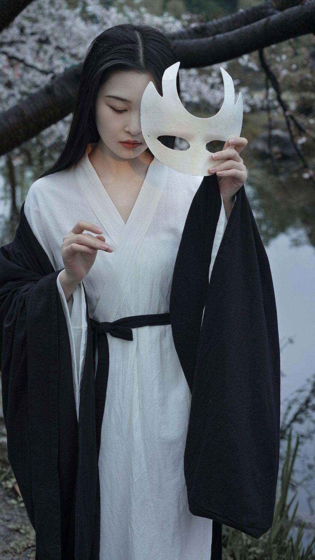 YiTuYu艺图语 Vol.3894 Ai Tan Xian De Xia Shang Zhou