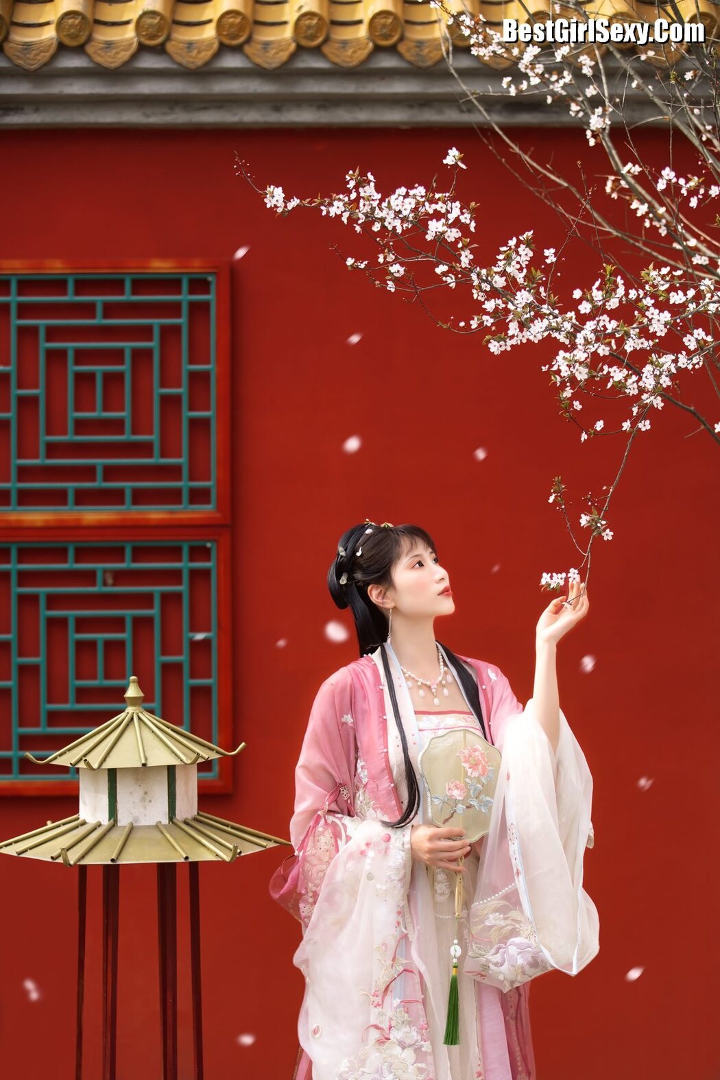 YiTuYu艺图语 Vol.3880 Chu Cha