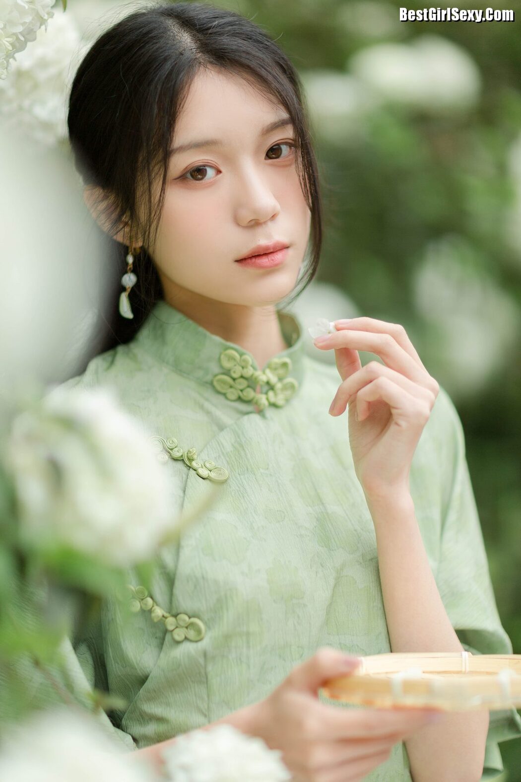 YiTuYu艺图语 Vol.3971 Yu Jie