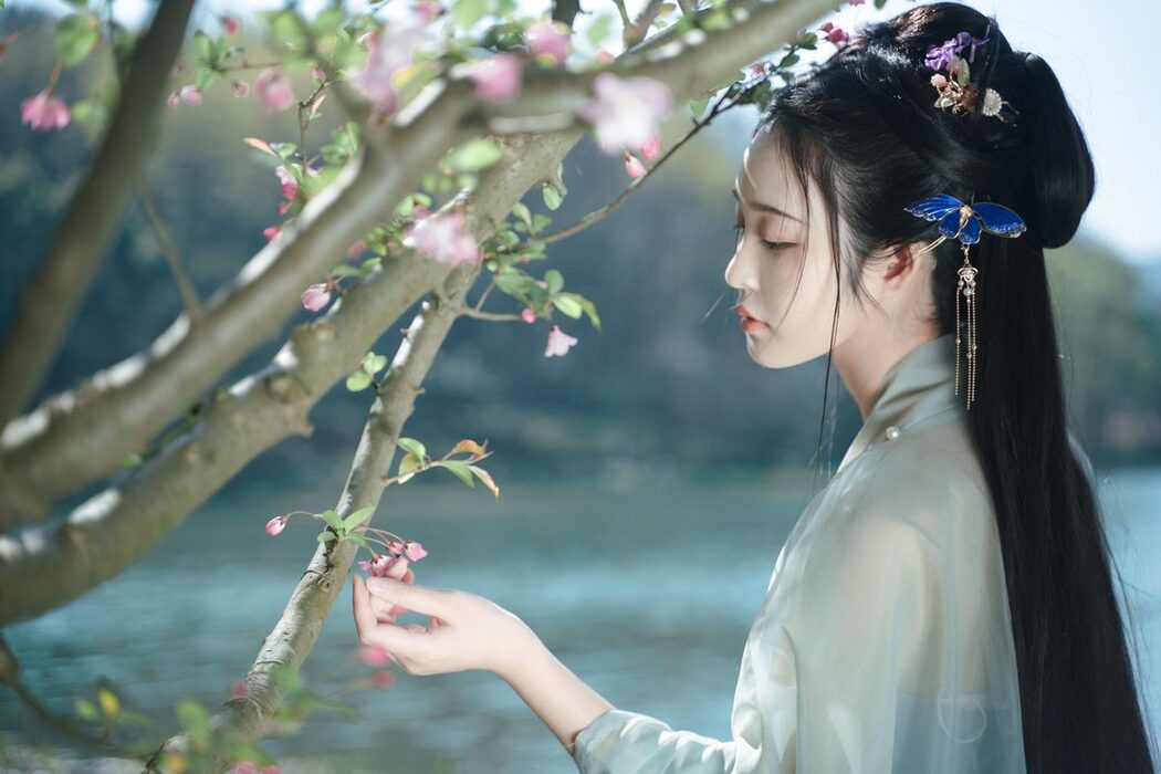 YiTuYu艺图语 Vol.3899 Ai Tan Xian De Xia Shang Zhou