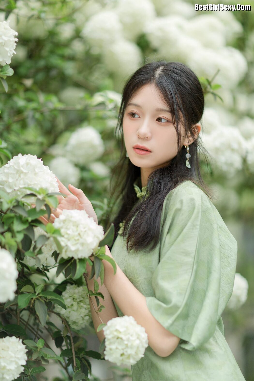 YiTuYu艺图语 Vol.3971 Yu Jie