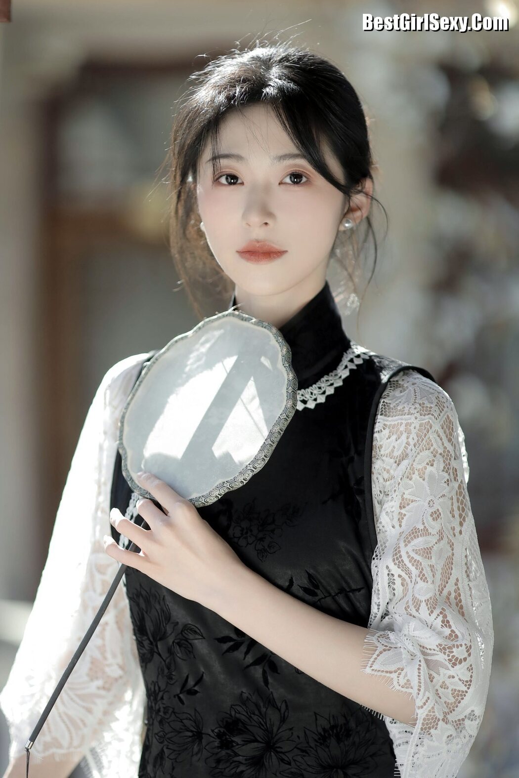 YiTuYu艺图语 Vol.3879 Fen Mian Gu Niang