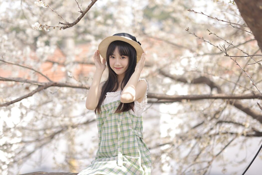YiTuYu艺图语 Vol.3924 Yi Ke Hao Kun De Ya