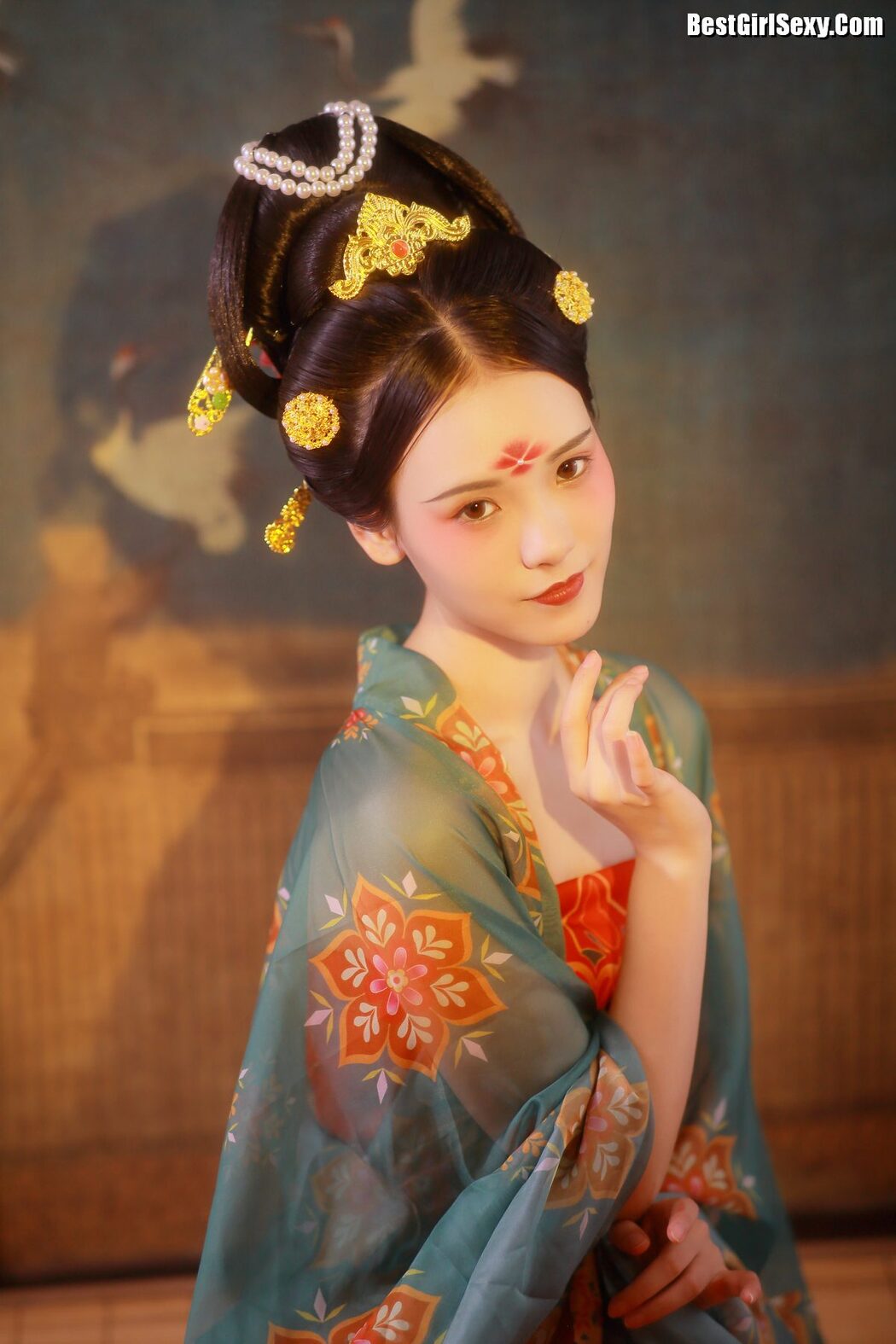 YiTuYu艺图语 Vol.3988 Qing Huan Er
