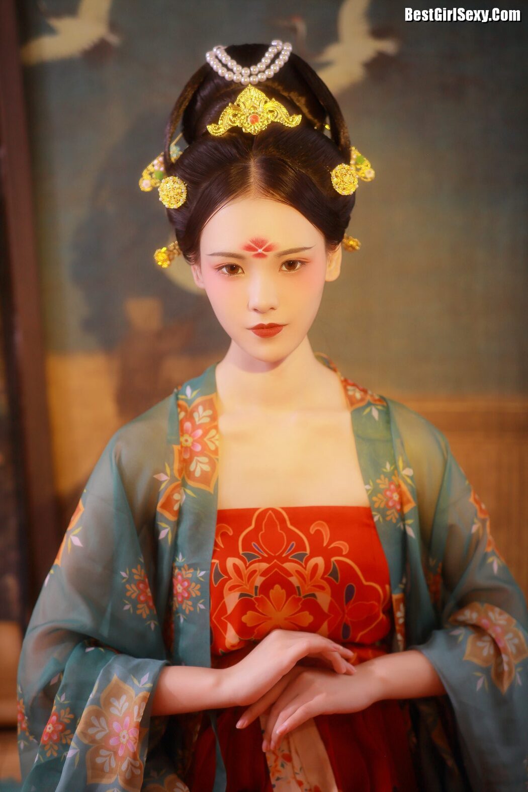 YiTuYu艺图语 Vol.3988 Qing Huan Er