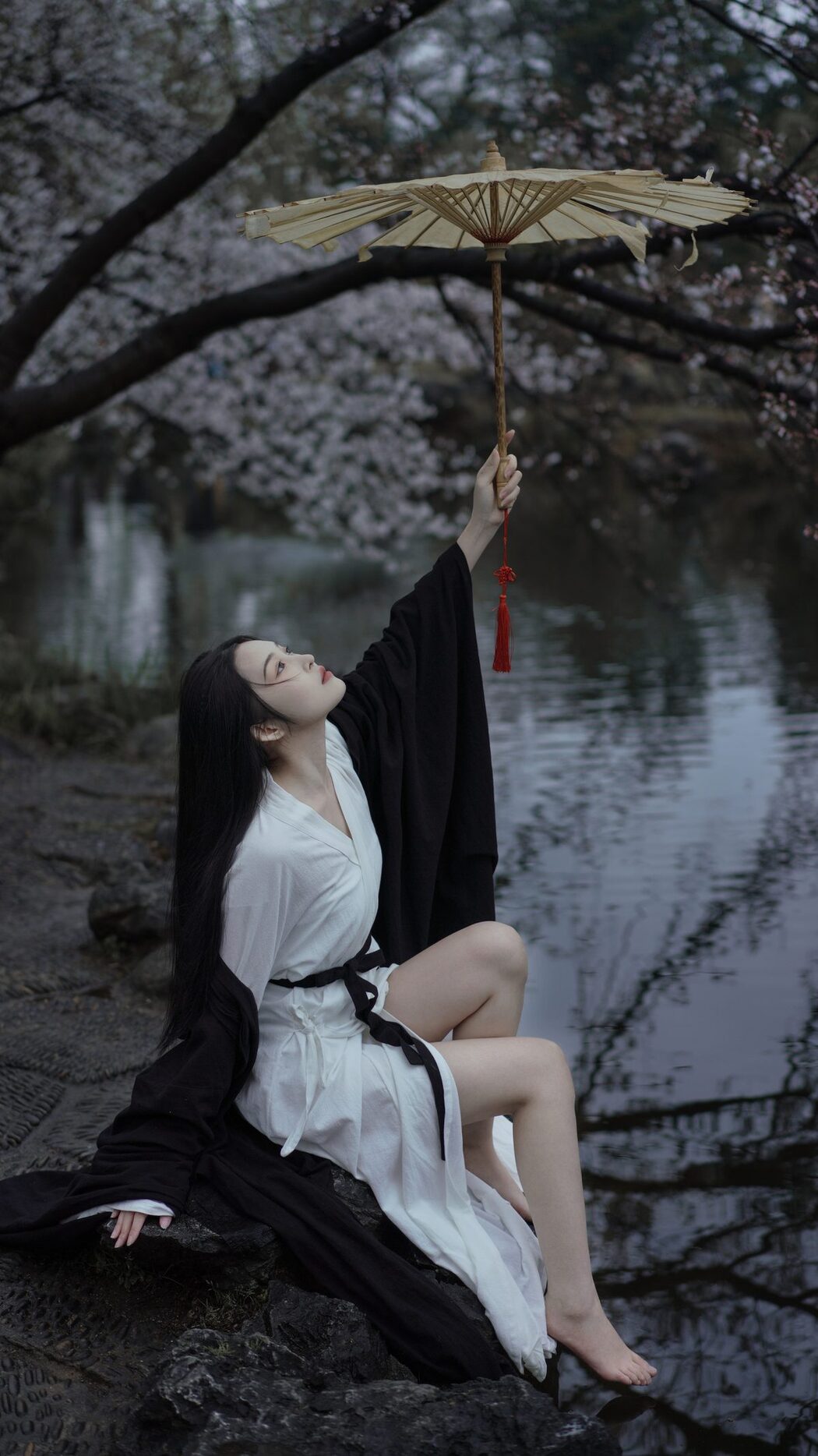 YiTuYu艺图语 Vol.3894 Ai Tan Xian De Xia Shang Zhou