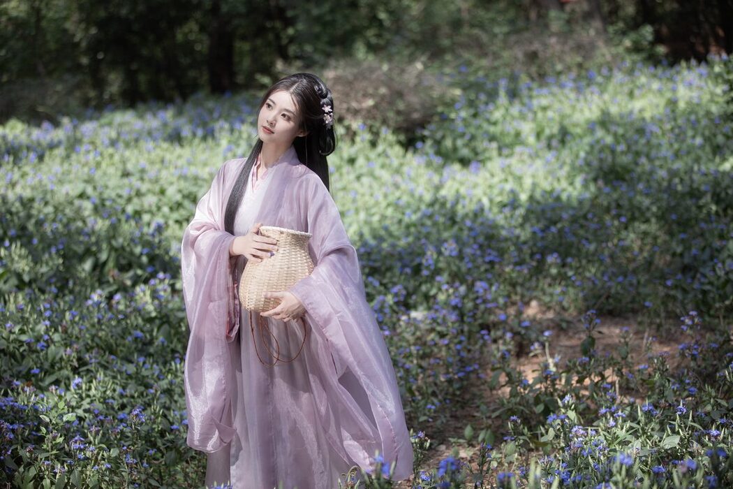 YiTuYu艺图语 Vol.3911 San Ye Jiang Jiang