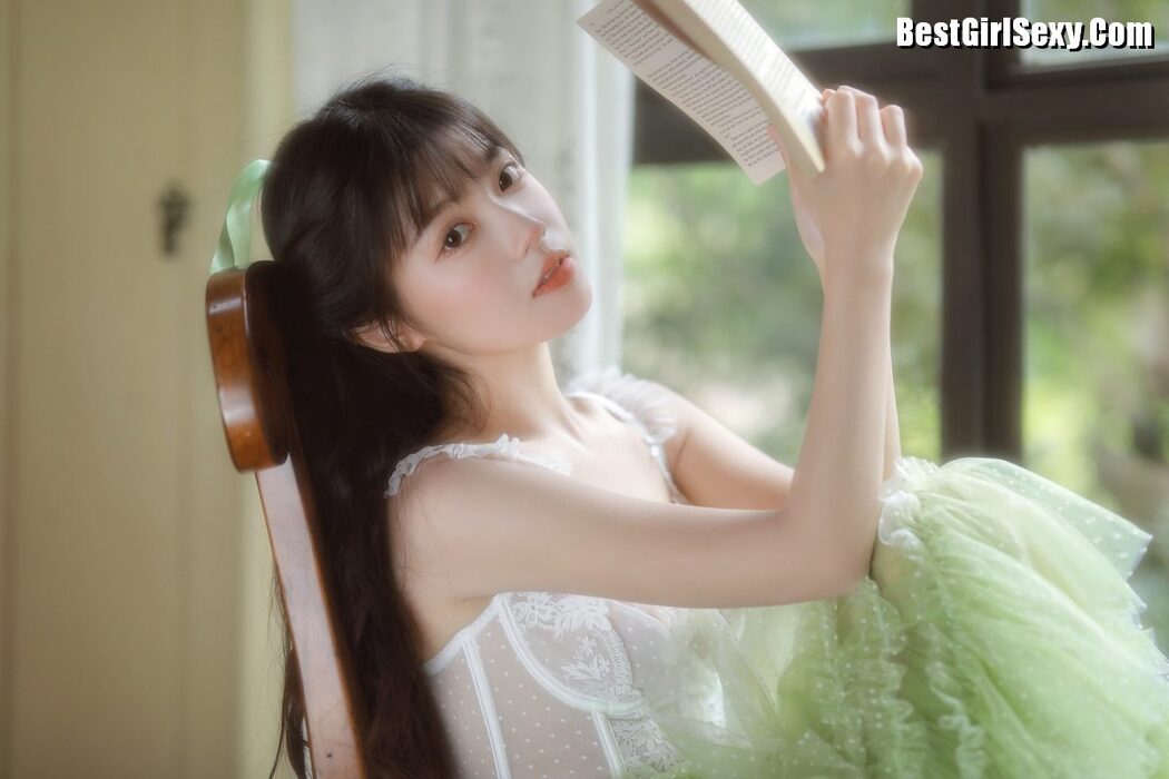 YiTuYu艺图语 Vol.3975 Ling Xiao Qi