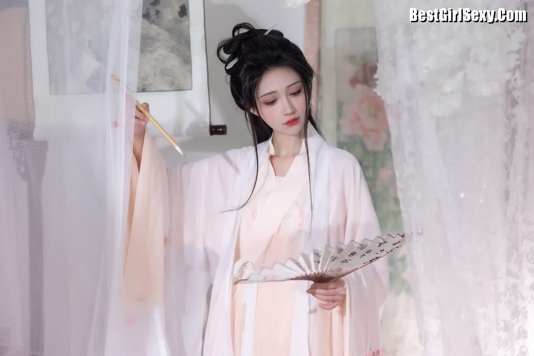 YiTuYu艺图语 Vol.3965 Qi Luo Sheng De Xiao Su Su