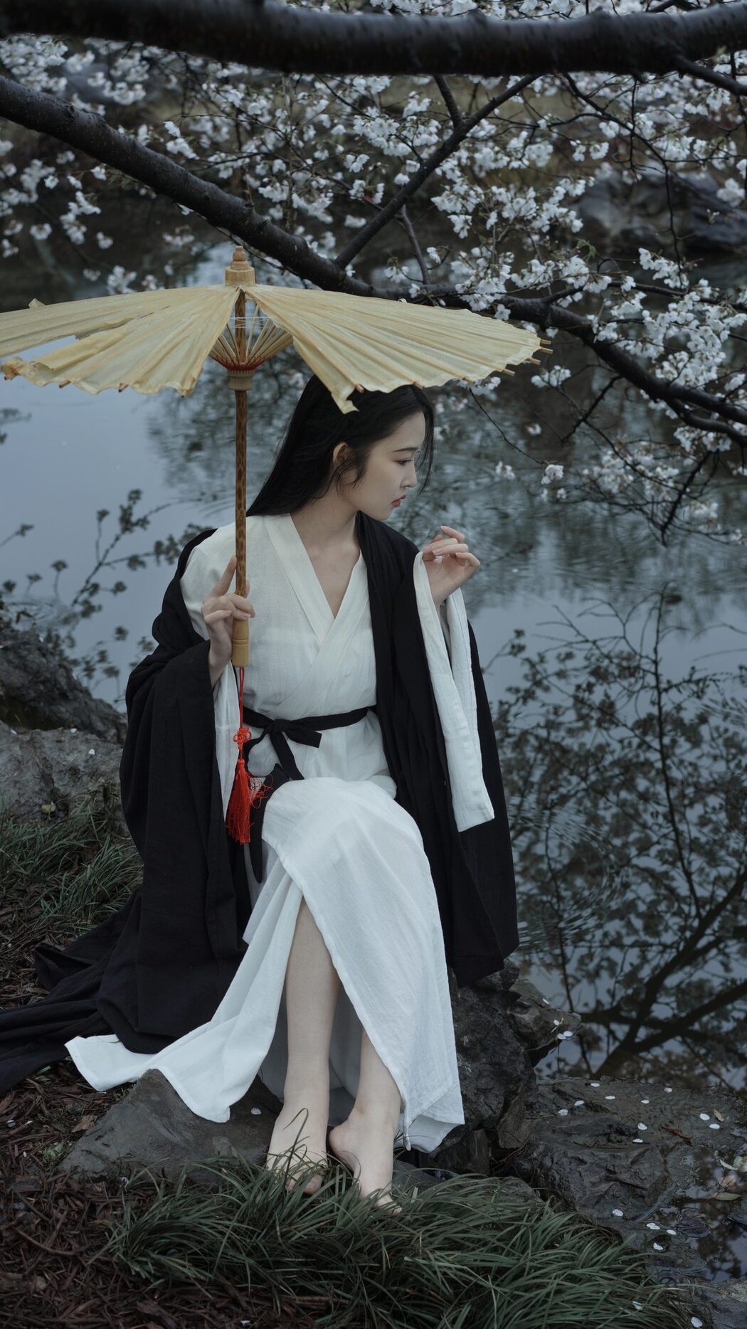 YiTuYu艺图语 Vol.3894 Ai Tan Xian De Xia Shang Zhou