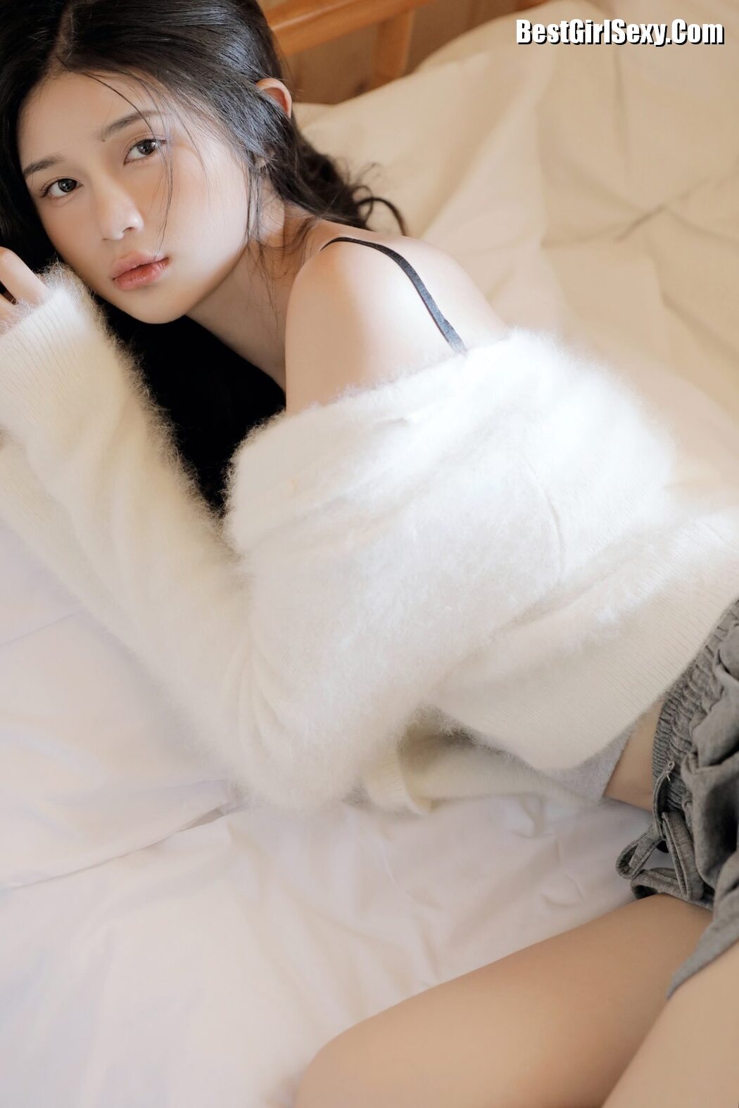 YiTuYu艺图语 Vol.3874 Xin Yao Zi
