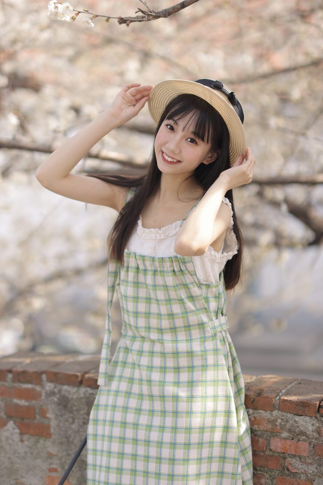YiTuYu艺图语 Vol.3924 Yi Ke Hao Kun De Ya