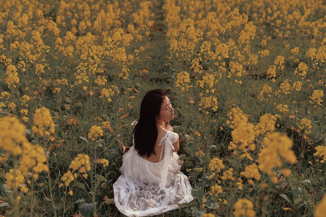 YiTuYu艺图语 Vol.3923 Yang Jia Xin