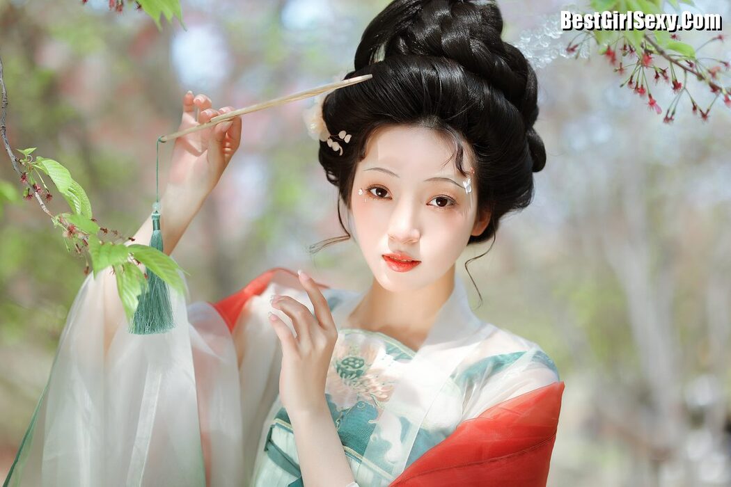 YiTuYu艺图语 Vol.3968 Jun Yin Lan