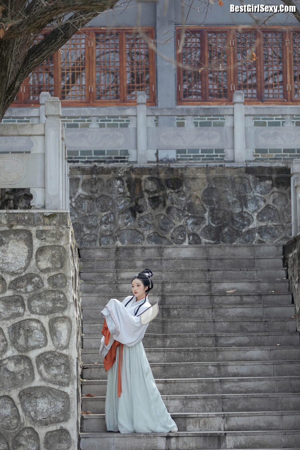 YiTuYu艺图语 Vol.3963 Zi Zi