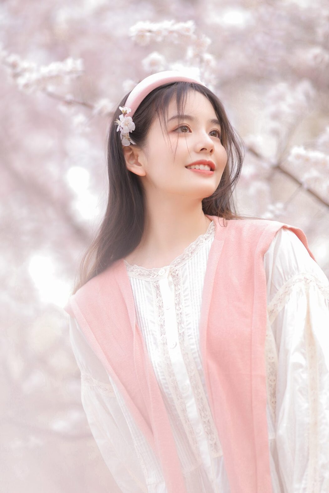 YiTuYu艺图语 Vol.3884 Xian Nu Kuang Quan Shui