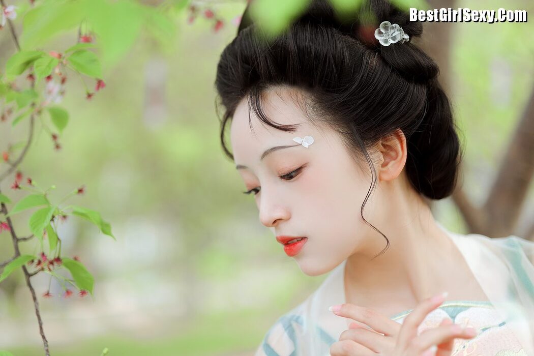 YiTuYu艺图语 Vol.3968 Jun Yin Lan