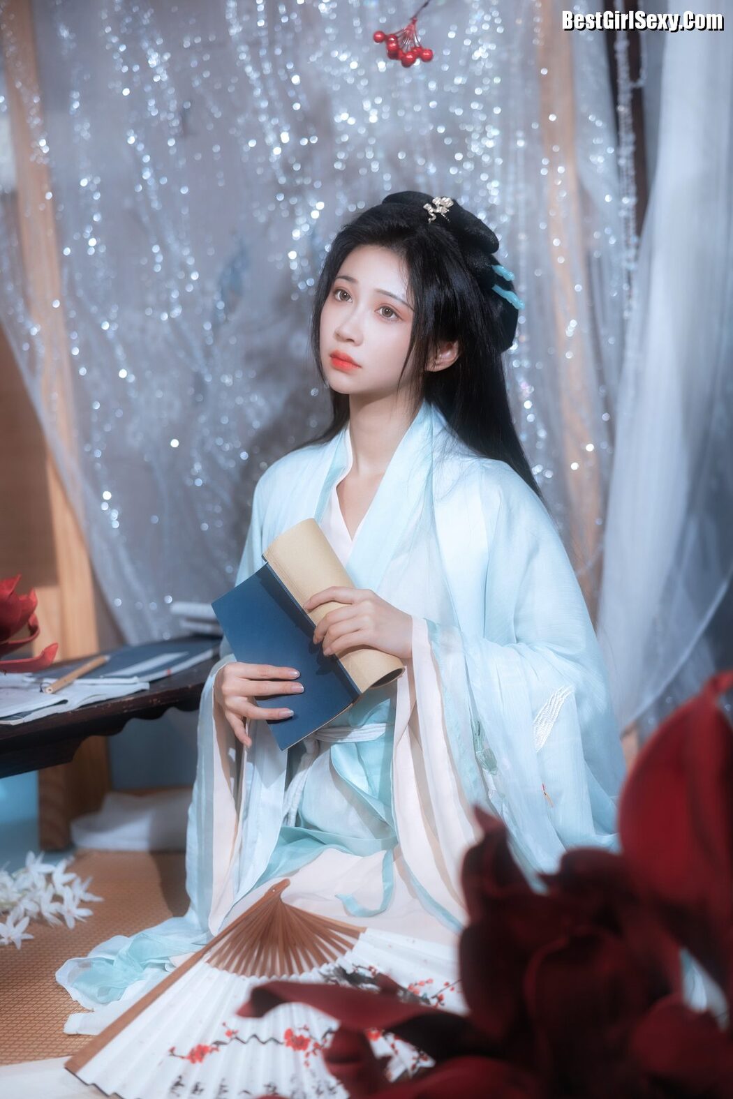 YiTuYu艺图语 Vol.3967 Qi Luo Sheng De Xiao Su Su