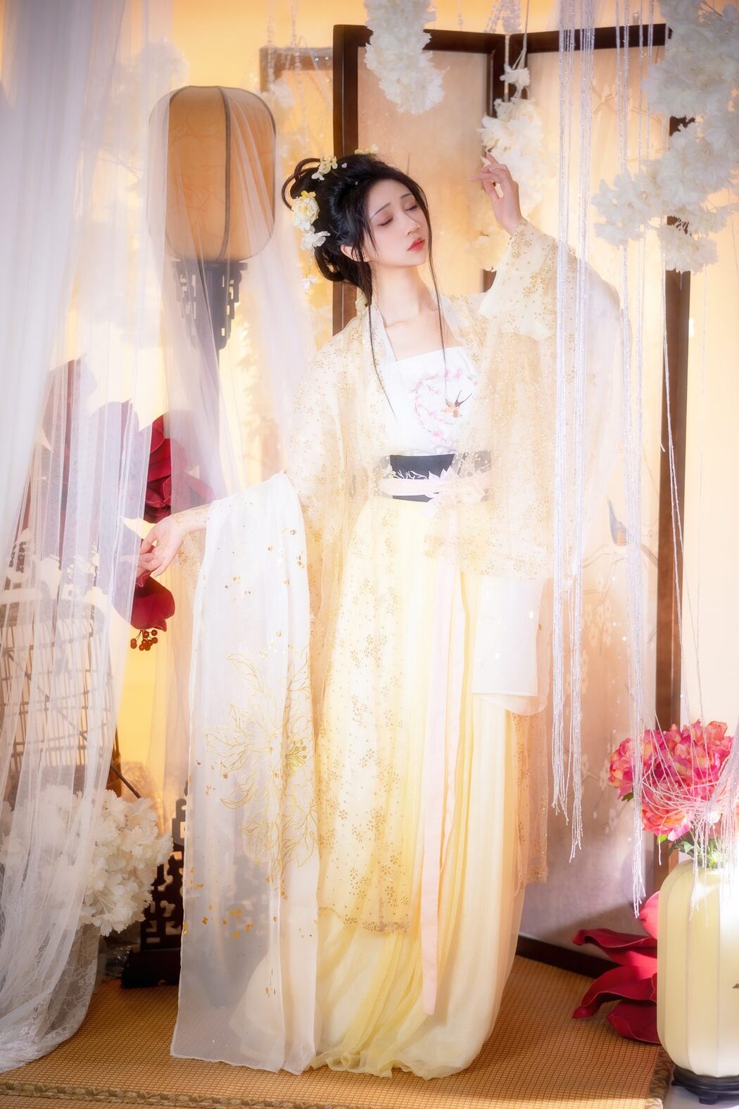 YiTuYu艺图语 Vol.3862 Qi Luo Sheng De Xiao Su Su