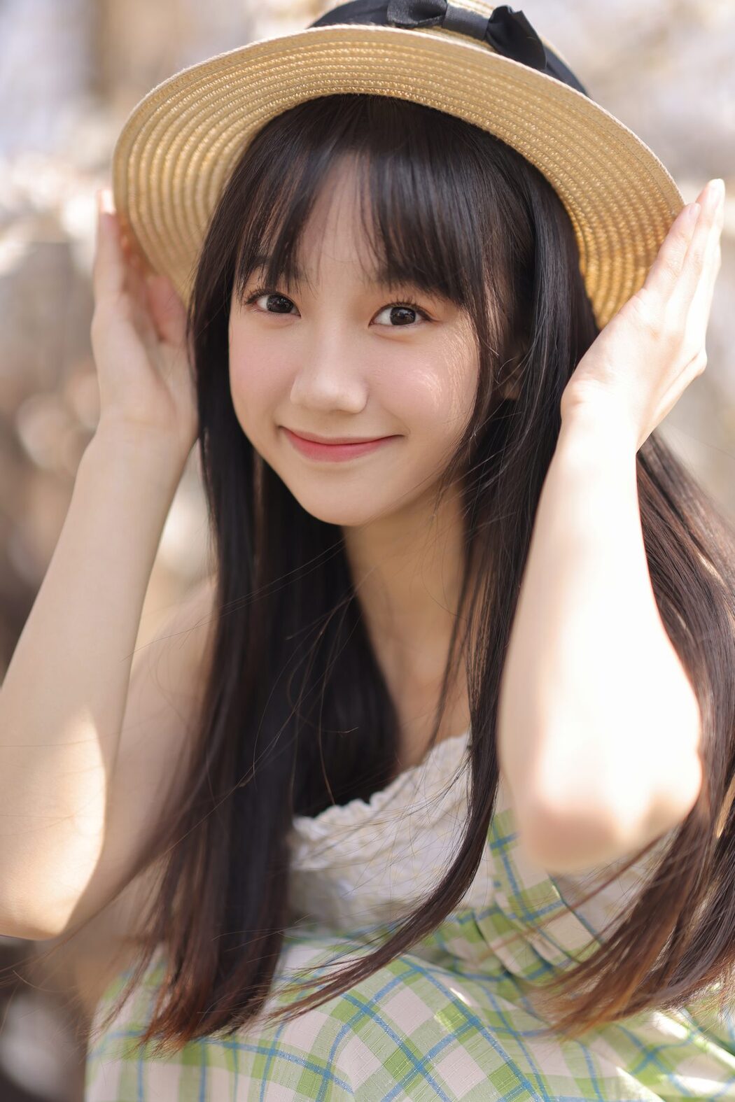 YiTuYu艺图语 Vol.3924 Yi Ke Hao Kun De Ya