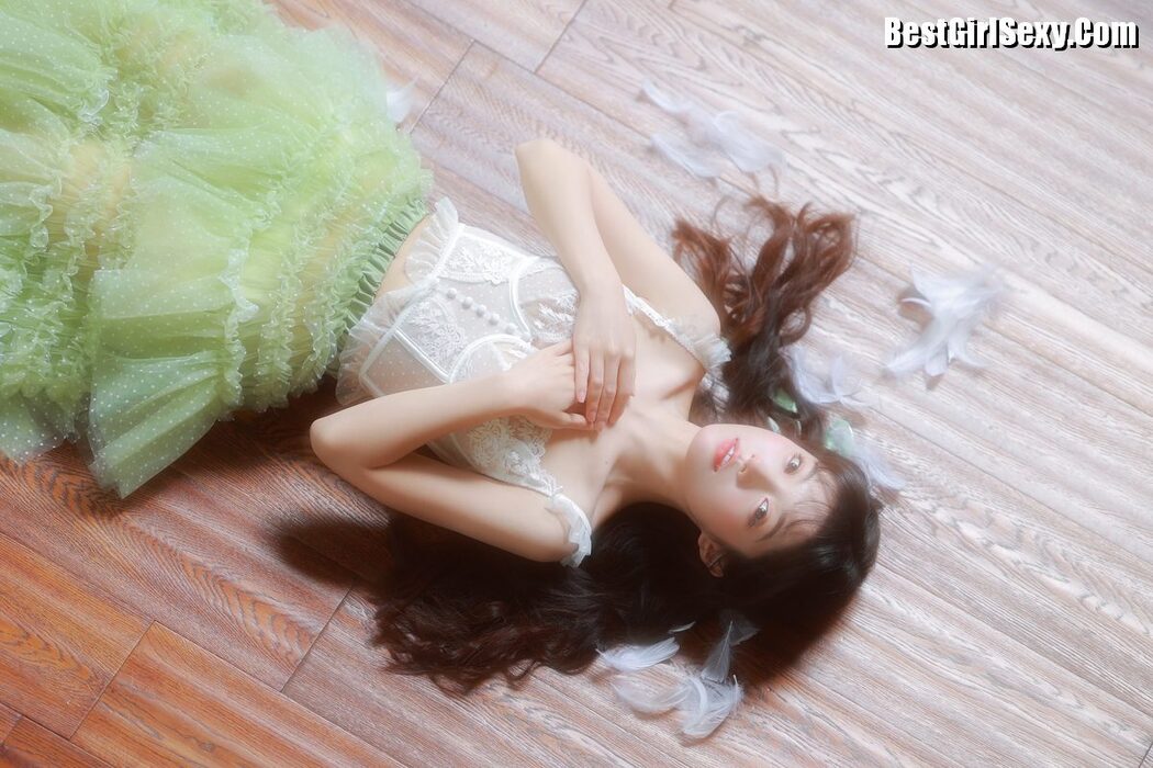 YiTuYu艺图语 Vol.3975 Ling Xiao Qi