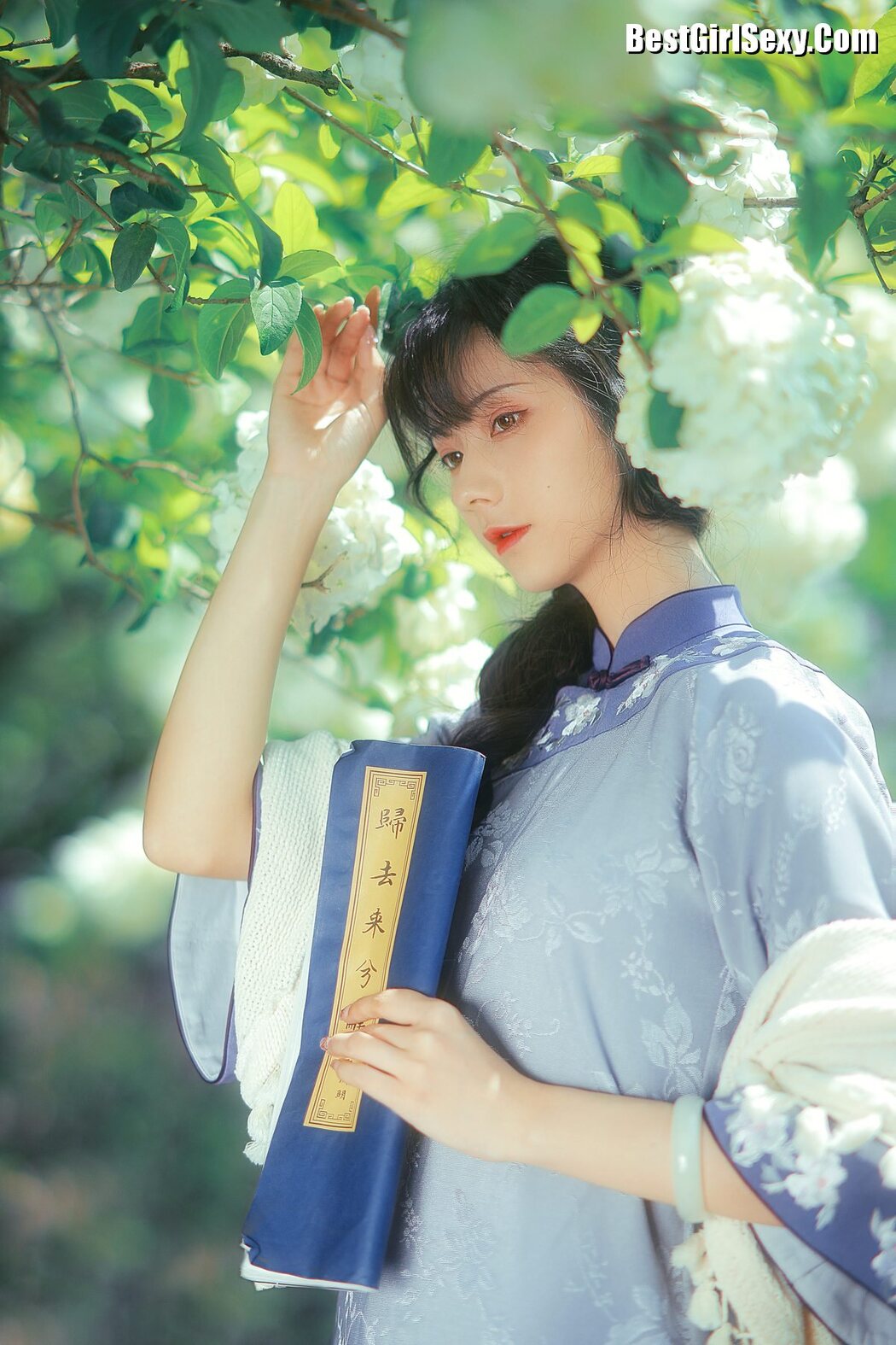 YiTuYu艺图语 Vol.3901 Shi Ni De Xiao Dou Dou A