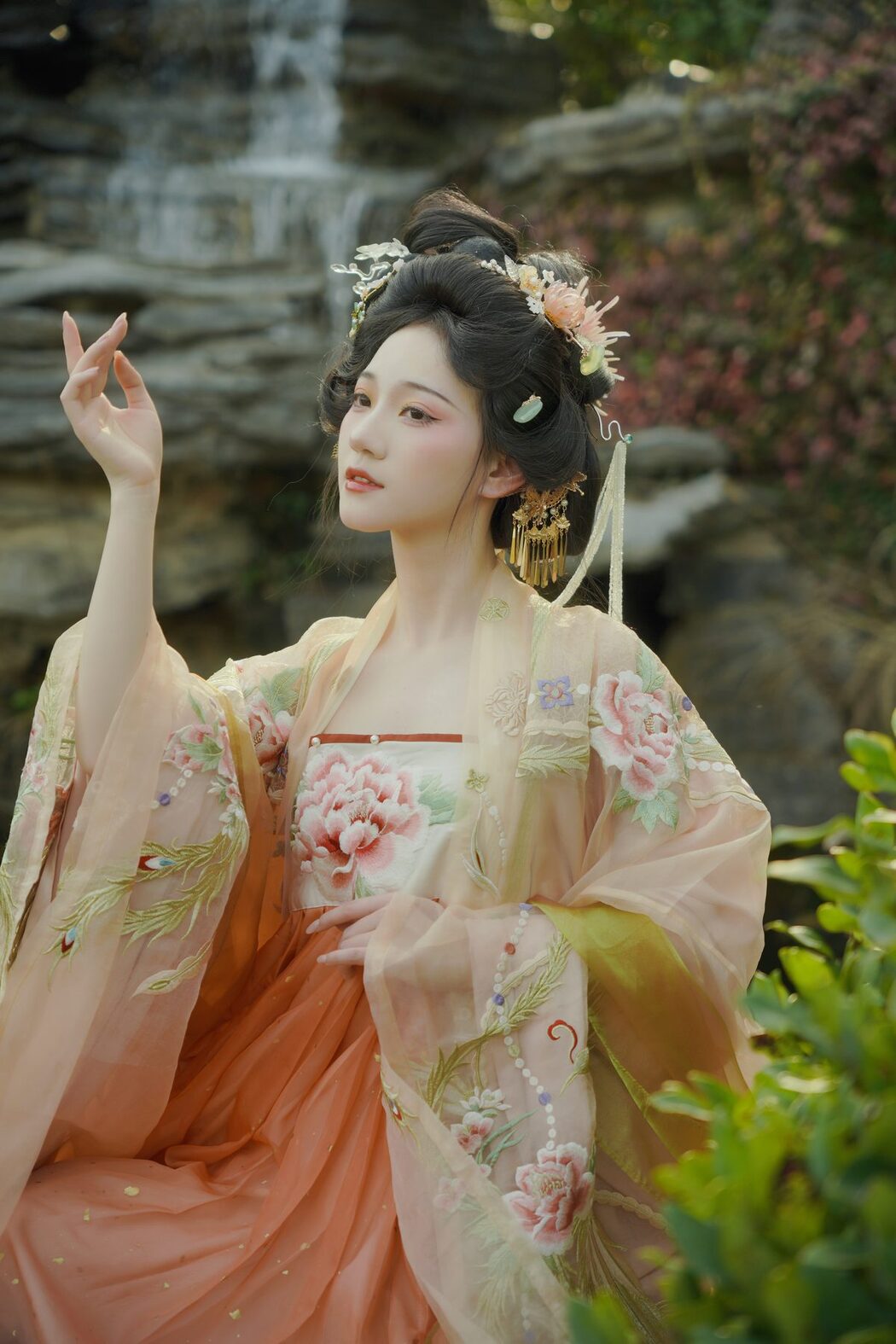 YiTuYu艺图语 Vol.3881 Qin Qin