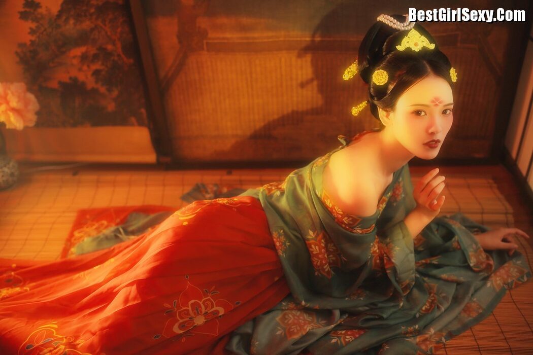 YiTuYu艺图语 Vol.3988 Qing Huan Er