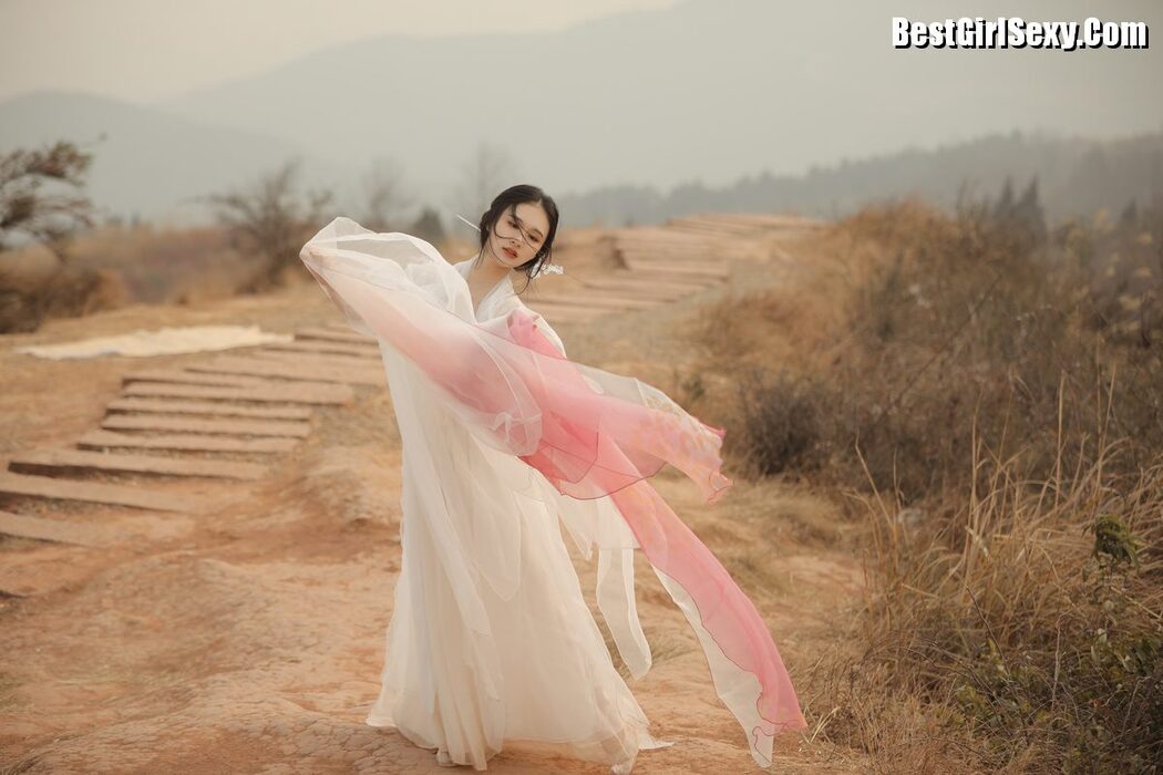 YiTuYu艺图语 Vol.3962 Bei Bei Ai Chi Shan Zhu